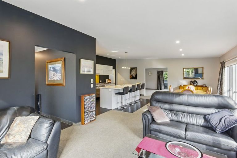 Photo of property in 48 Kotuku Drive, Paraparaumu Beach, Paraparaumu, 5032