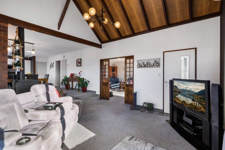 Photo of property in 39 Kamaka Crescent, Bridge Hill, Alexandra, 9320