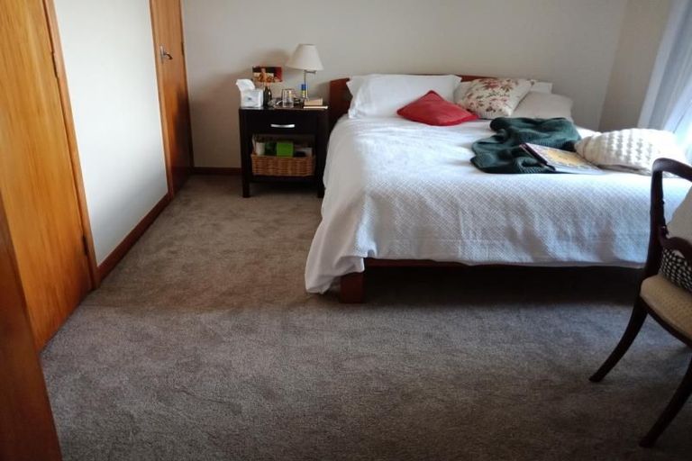 Photo of property in 36 Walter Road, Lowry Bay, Lower Hutt, 5013