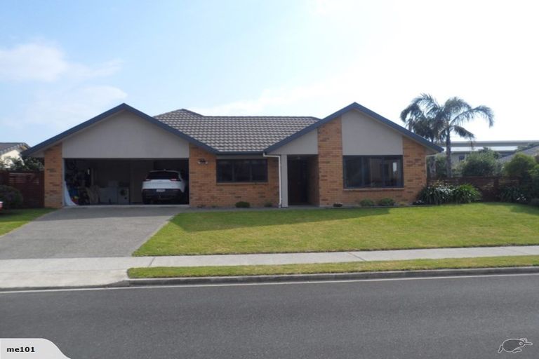 Photo of property in 20 Nautilus Drive, Papamoa Beach, Papamoa, 3118