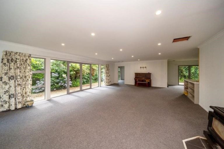 Photo of property in 34 Hunter Street, Normanby, Hawera, 4614
