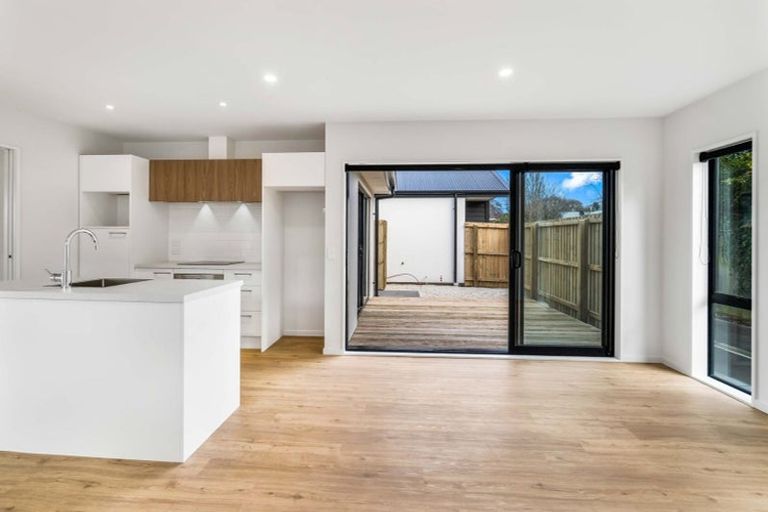 Photo of property in 21 Quinns Road, Shirley, Christchurch, 8013