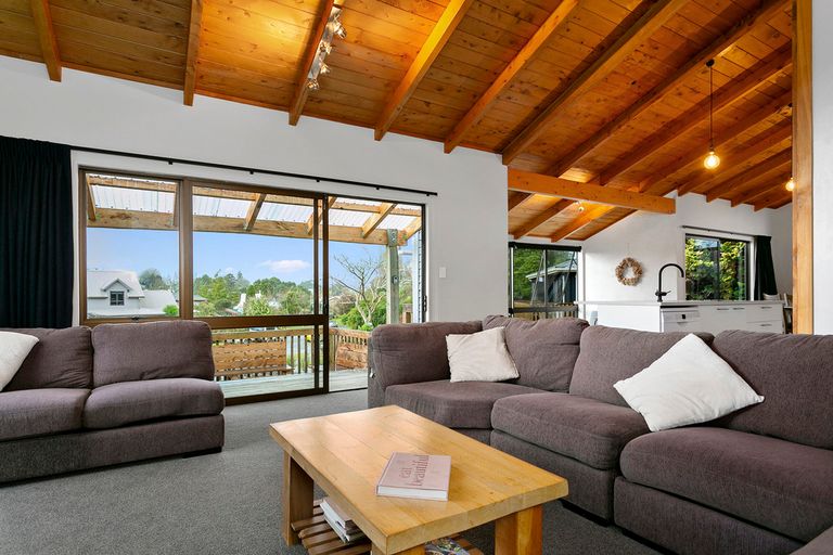 Photo of property in 5 Drayton Place, Leamington, Cambridge, 3432