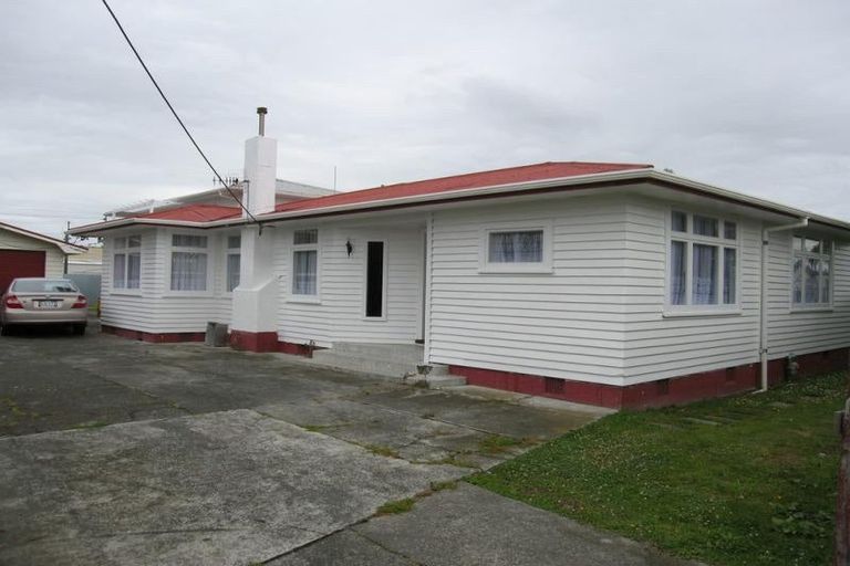 Photo of property in 42 Seaforth Avenue, Milson, Palmerston North, 4414