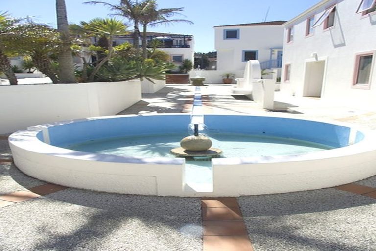 Photo of property in Oceanside Apartments, 9/453 Hibiscus Coast Highway, Orewa, 0931