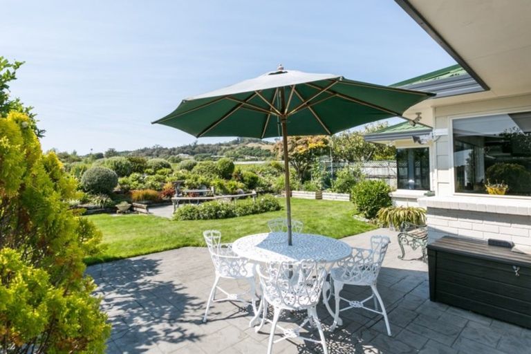 Photo of property in 5 Kingsgate Way, Havelock North, 4130