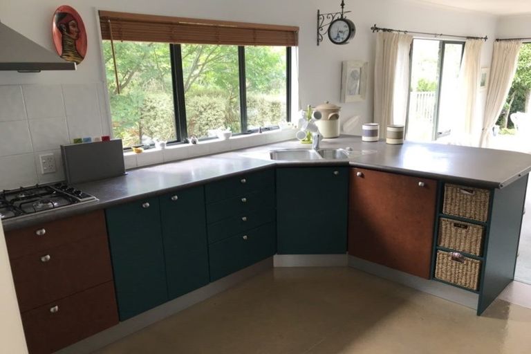 Photo of property in 14 Petrel Lane, Whitby, Porirua, 5024