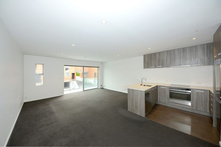 Photo of property in 2/30 Armagh Street, Christchurch Central, Christchurch, 8013