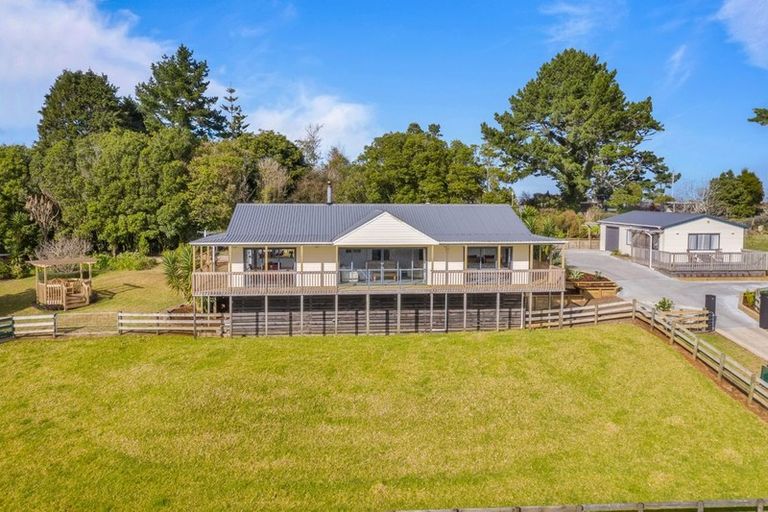 Photo of property in 252 Razorback Road, Bombay, Pokeno, 2472