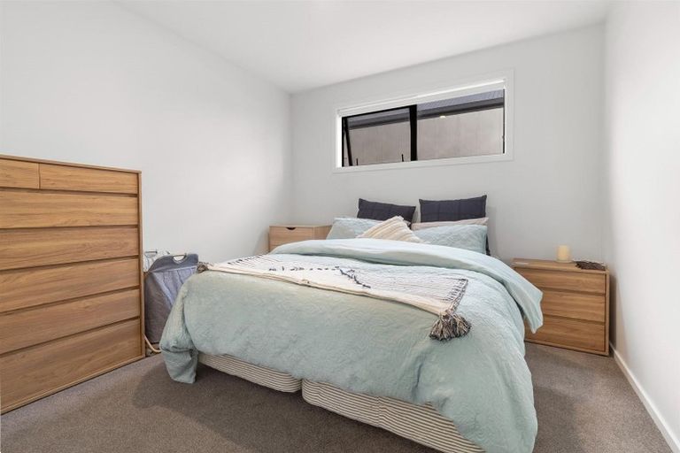 Photo of property in 43 Howden Drive, Jacks Point, 9371