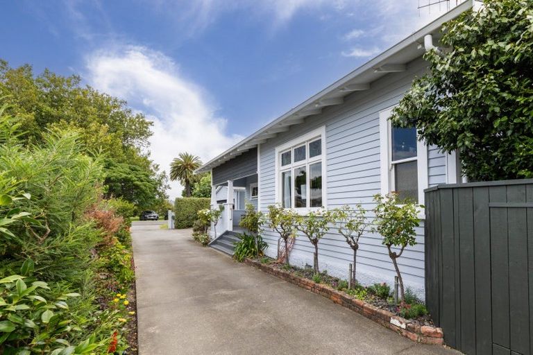 Photo of property in 89 Georges Drive, Napier South, Napier, 4110