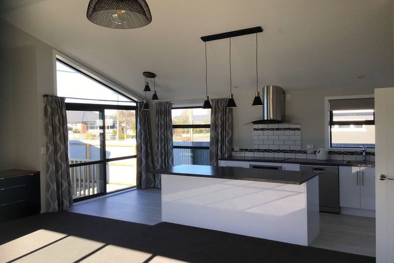 Photo of property in 1/100 Baker Street, New Brighton, Christchurch, 8083