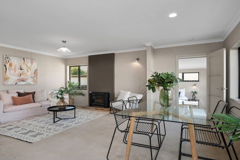 Photo of property in 2 Pemberton Crescent, Greerton, Tauranga, 3112