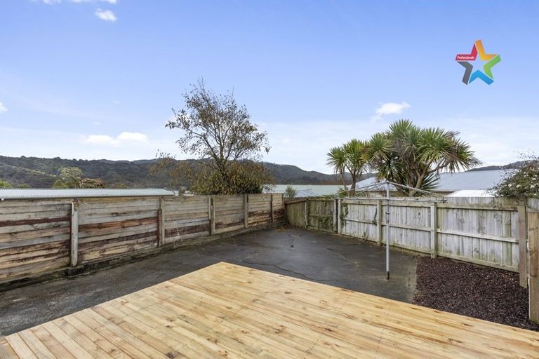 Photo of property in 15a Pencarrow Crescent, Wainuiomata, Lower Hutt, 5014