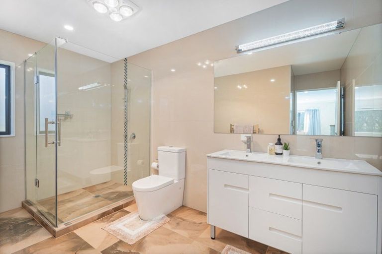 Photo of property in 70 Pinehurst Drive, Pauanui, Hikuai, 3579