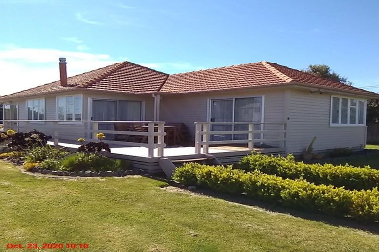 Photo of property in 19 Cologne Street, Martinborough, 5711