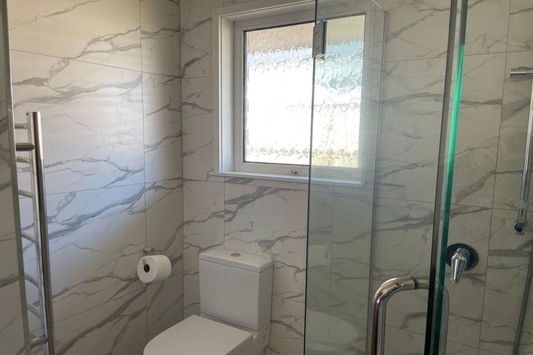 Photo of property in 2/179 Victoria Road, Devonport, Auckland, 0624