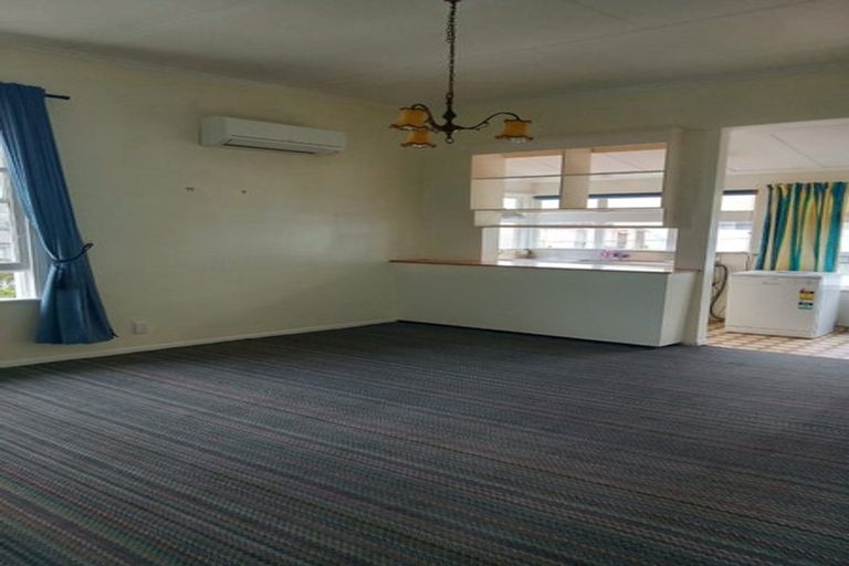 Photo of property in 5 Claremont Grove, Mount Victoria, Wellington, 6011