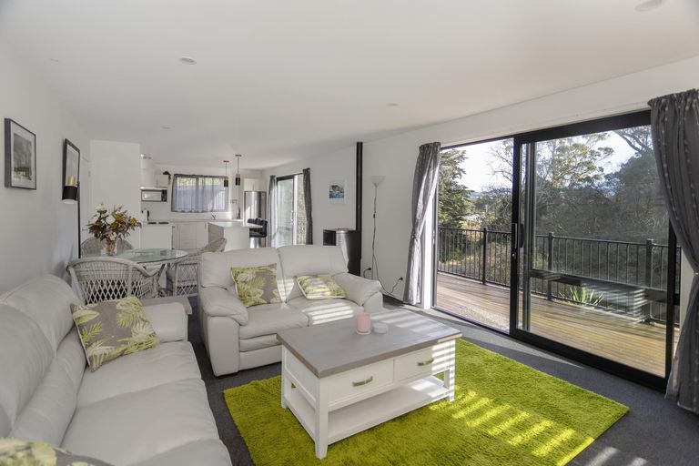 Photo of property in 10 Bute Street, Moeraki, 9482