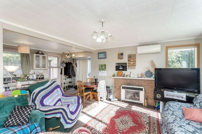 Photo of property in 3 Drake Street, New Brighton, Christchurch, 8061