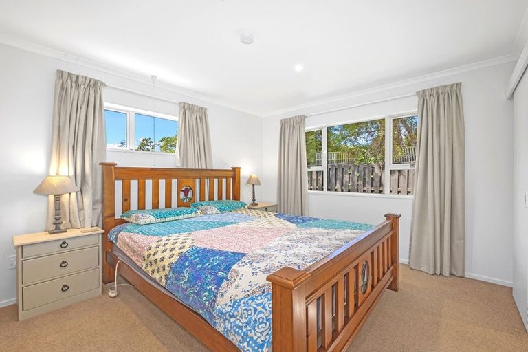 Photo of property in 1/3 Centaurus Road, Cashmere, Christchurch, 8022