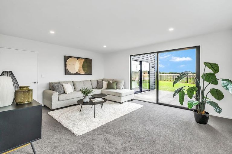 Photo of property in 32 Da Vinci Avenue, Leeston, 7632