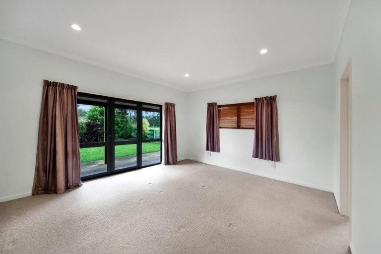 Photo of property in 396 Turuturu Road, Hawera, 4674