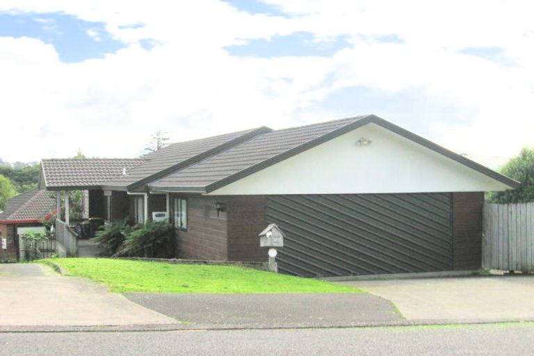 Photo of property in 41 Newington Road, Henderson, Auckland, 0612