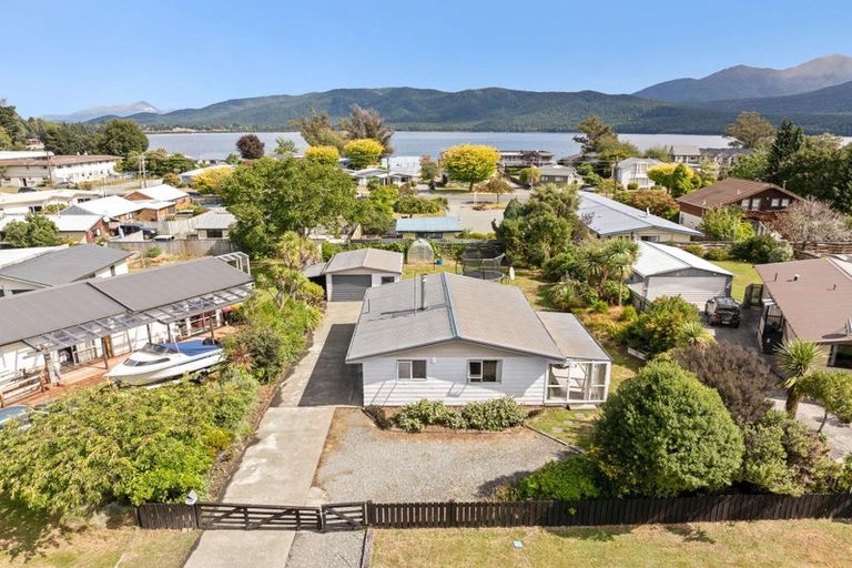 Photo of property in 33 Henry Street, Te Anau, 9600