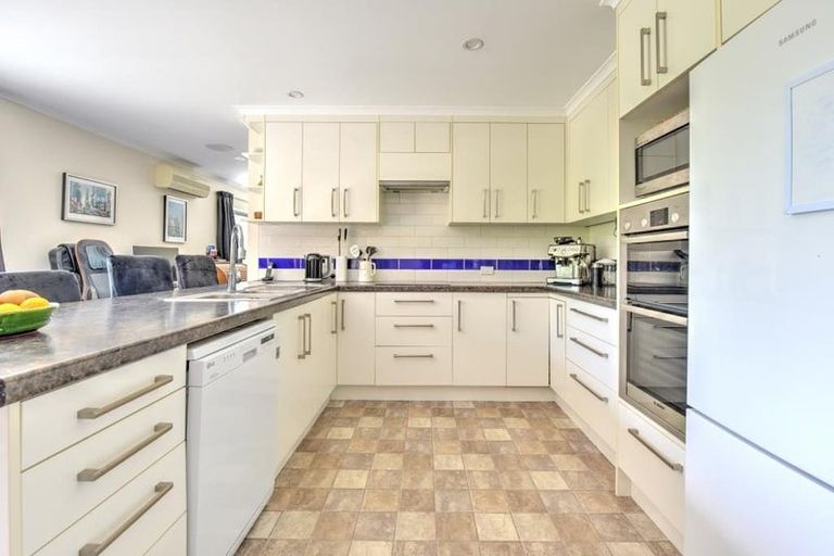 Photo of property in 12-14 Ruia Street, Gore, 9710