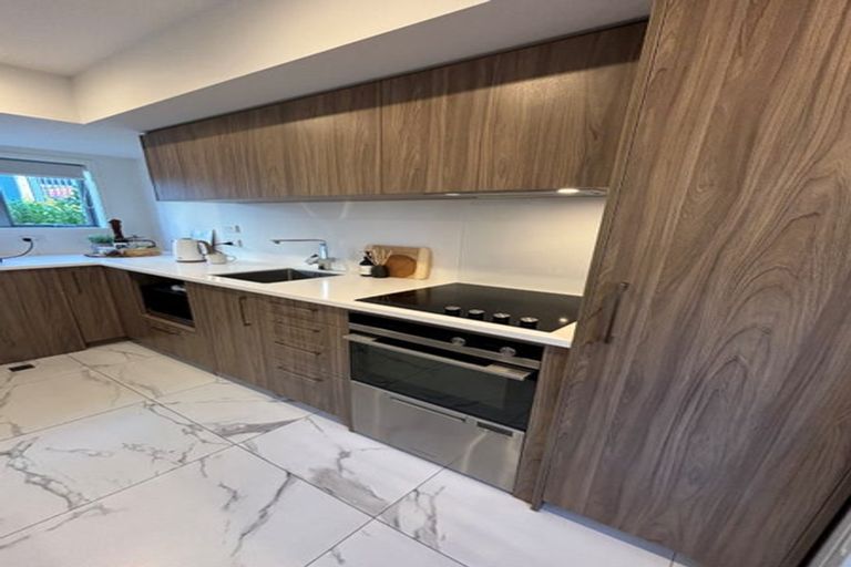 Photo of property in 8/217 Armagh Street, Christchurch Central, Christchurch, 8011