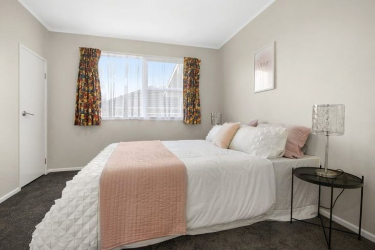 Photo of property in 1/34 Dale Crescent, Pakuranga, Auckland, 2010