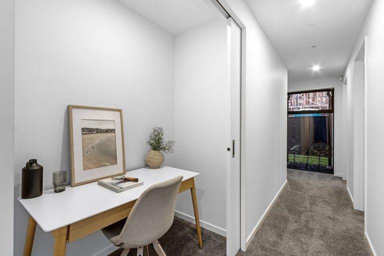 Photo of property in 19 Perehia Mews, Marshland, Christchurch, 8083