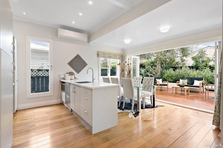 Photo of property in 24 Watling Street, Mount Eden, Auckland, 1024