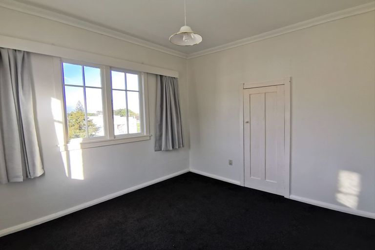Photo of property in 52a Porutu Street, Fairfield, Lower Hutt, 5011