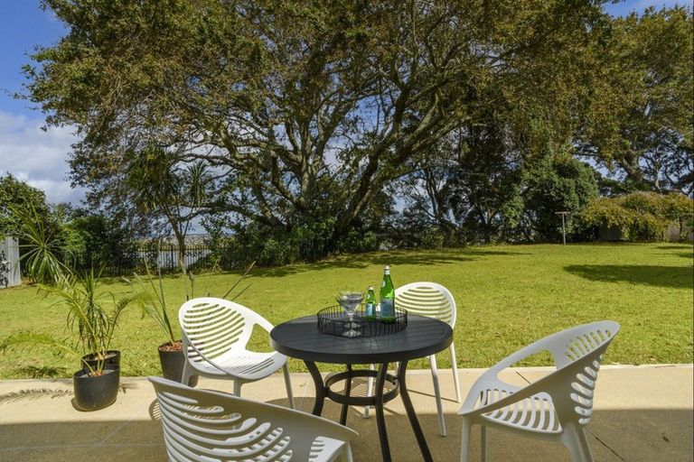 Photo of property in 43 Rewarewa Place, Matua, Tauranga, 3110