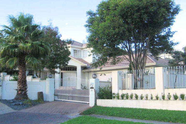 Photo of property in 25 Grammar School Road, Pakuranga, Auckland, 2010