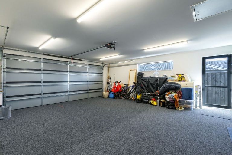 Photo of property in 33 Nikau Drive, Redwoodtown, Blenheim, 7201