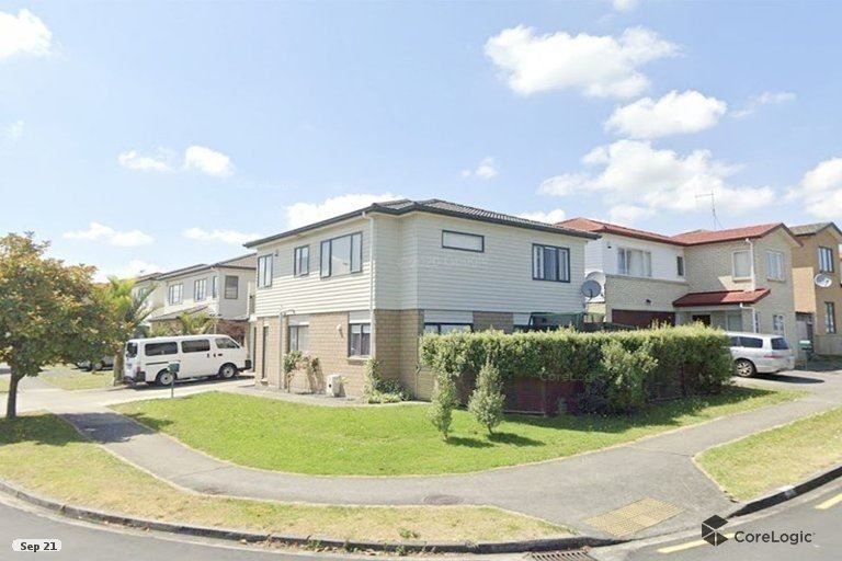 Photo of property in 23 Baverstock Road, Flat Bush, Auckland, 2016