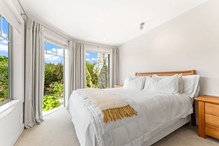 Photo of property in 19 Little Compton Mews, Snells Beach, 0920