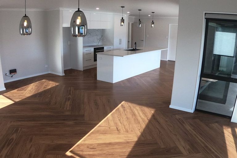 Photo of property in 3 Kihi Place, Ruakaka, 0116