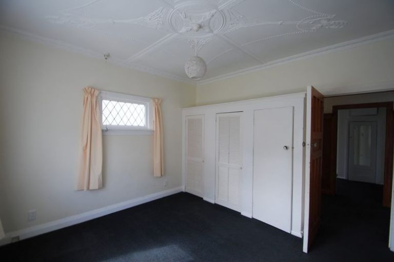 Photo of property in 1/76 Cambridge Terrace, Waterloo, Lower Hutt, 5011
