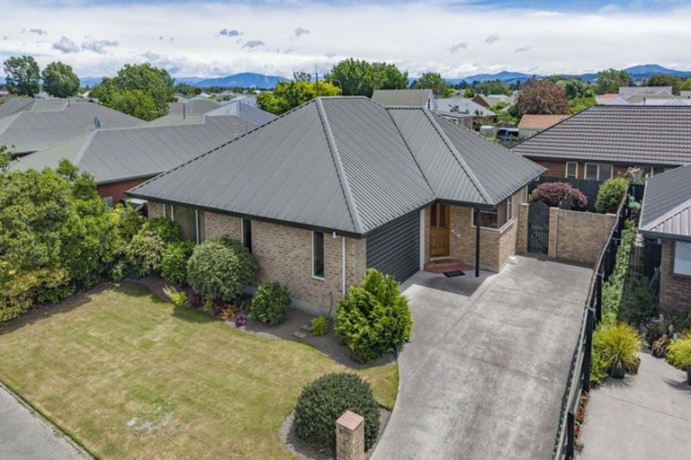 Photo of property in 2a Kingsbury Avenue, Rangiora, 7400