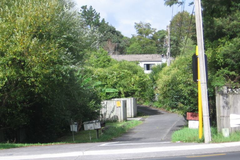 Photo of property in 1/129 Edmonton Road, Te Atatu South, Auckland, 0610