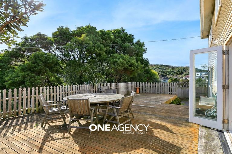 Photo of property in 32 Champion Street, Ranui, Porirua, 5024