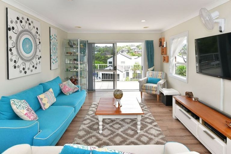 Photo of property in 8 Greenway Rise, Gulf Harbour, Whangaparaoa, 0930