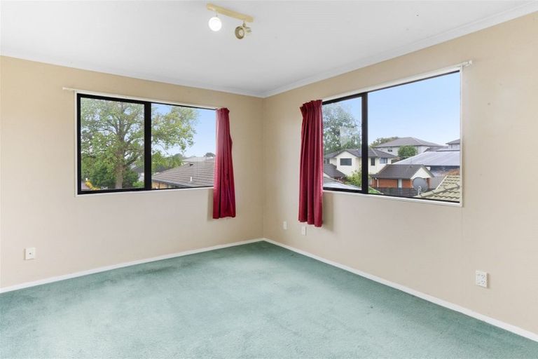 Photo of property in 16 Saints Court, Manurewa, Auckland, 2102