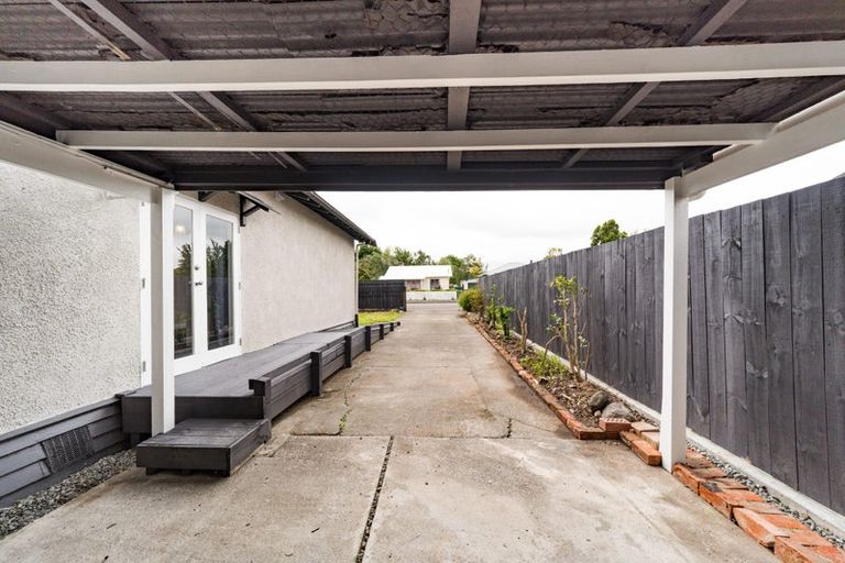Photo of property in 85 Shamrock Street, Takaro, Palmerston North, 4412