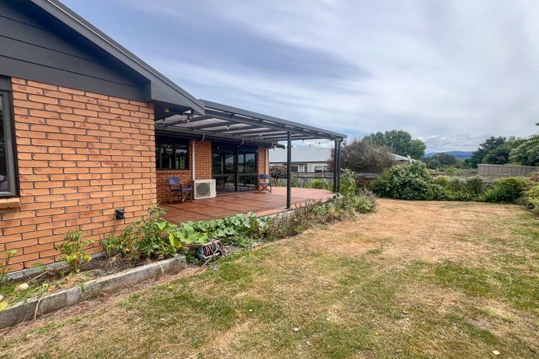 Photo of property in 10 Rexwood Estate, Carterton, 5713