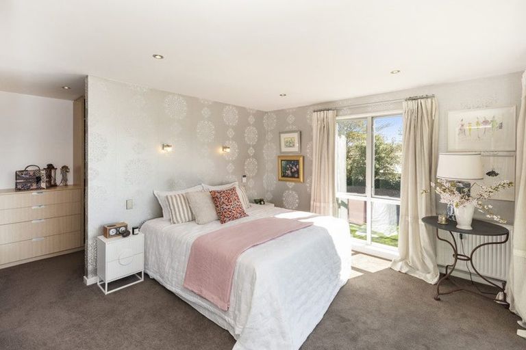 Photo of property in 24a Fendalton Road, Fendalton, Christchurch, 8014